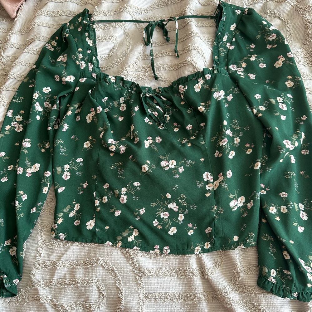 NWT Abercrombie and fitch top